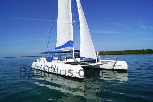 Fountaine Pajot Taiti 80 Spesifikasjoner og anmeldelser